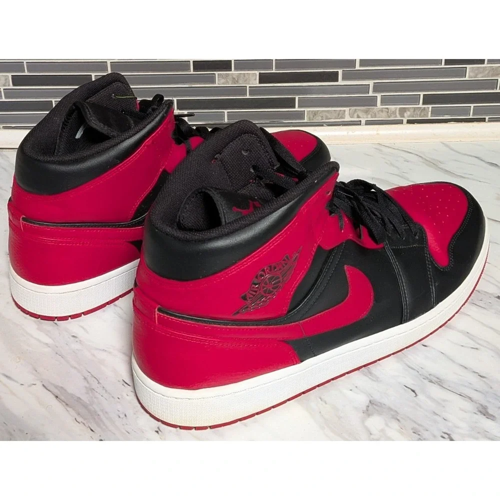 Nike Air Jordan 1 Mid Banned‎ Red Black & White Leather Shoes Men's Size 18
